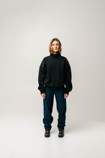 UNisex džemperis su kaklu, juodas