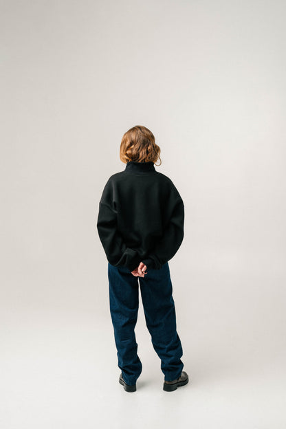 UNisex džemperis su kaklu, juodas